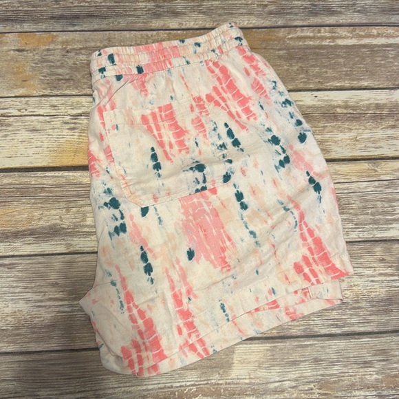 OLD NAVY Women’s Shorts - Picture 2 of 6